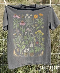 Vintage Meadow Flowers Graphic T-Shirt, Botanical Cottagecore Tee, Floral Nature Shirt