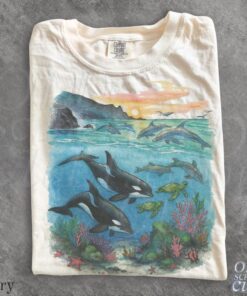 Vintage Ocean Life 90s Shirt, Orca Dolphin Sea Turtle Graphic Tee, Coastal Marine Wildlife Nature Beach Vacation Gift for Ocean Lovers